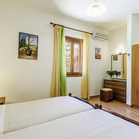 Terracotta * Alikias